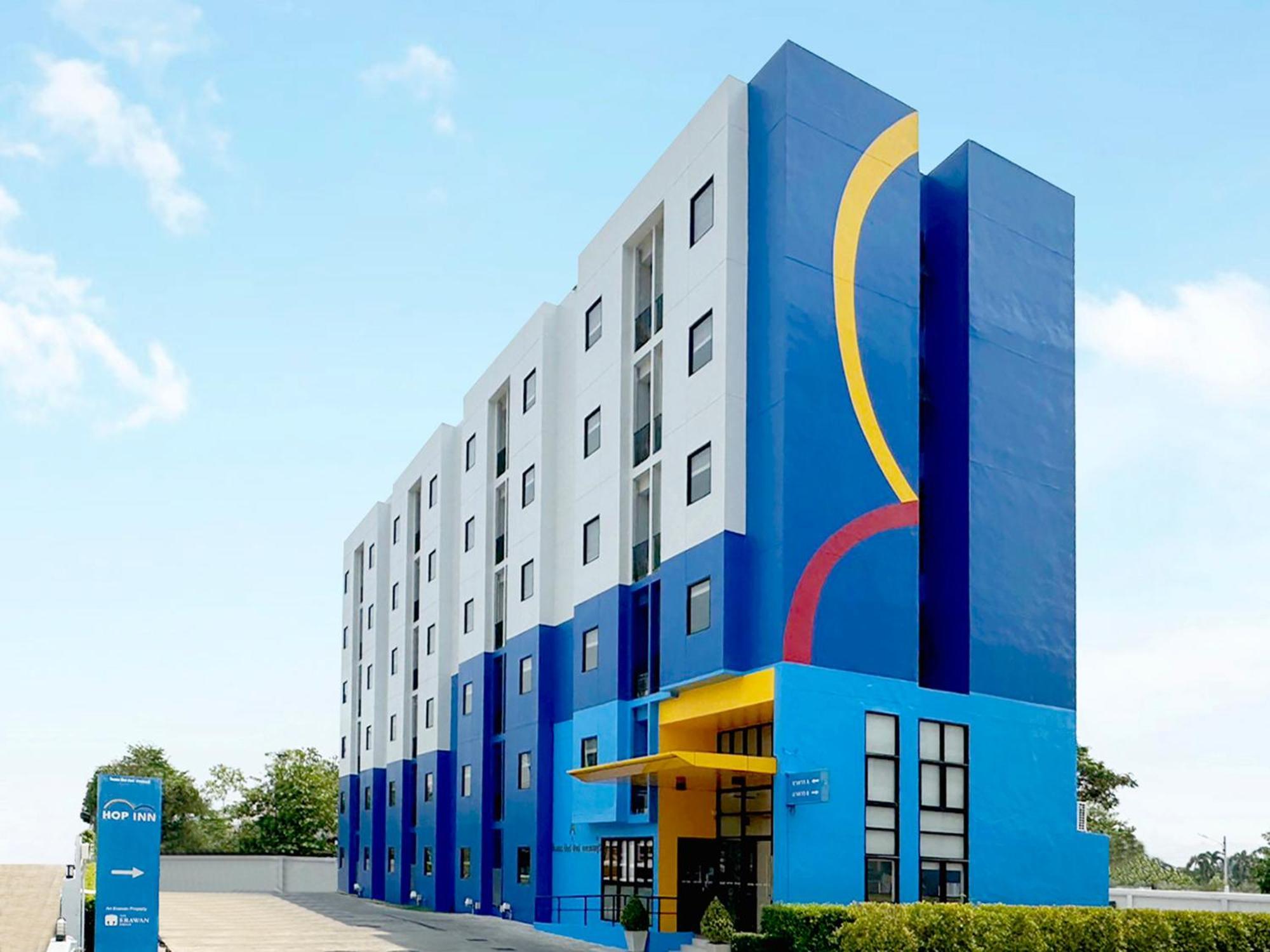 Hop Inn Kanchanaburi Building A Exterior photo