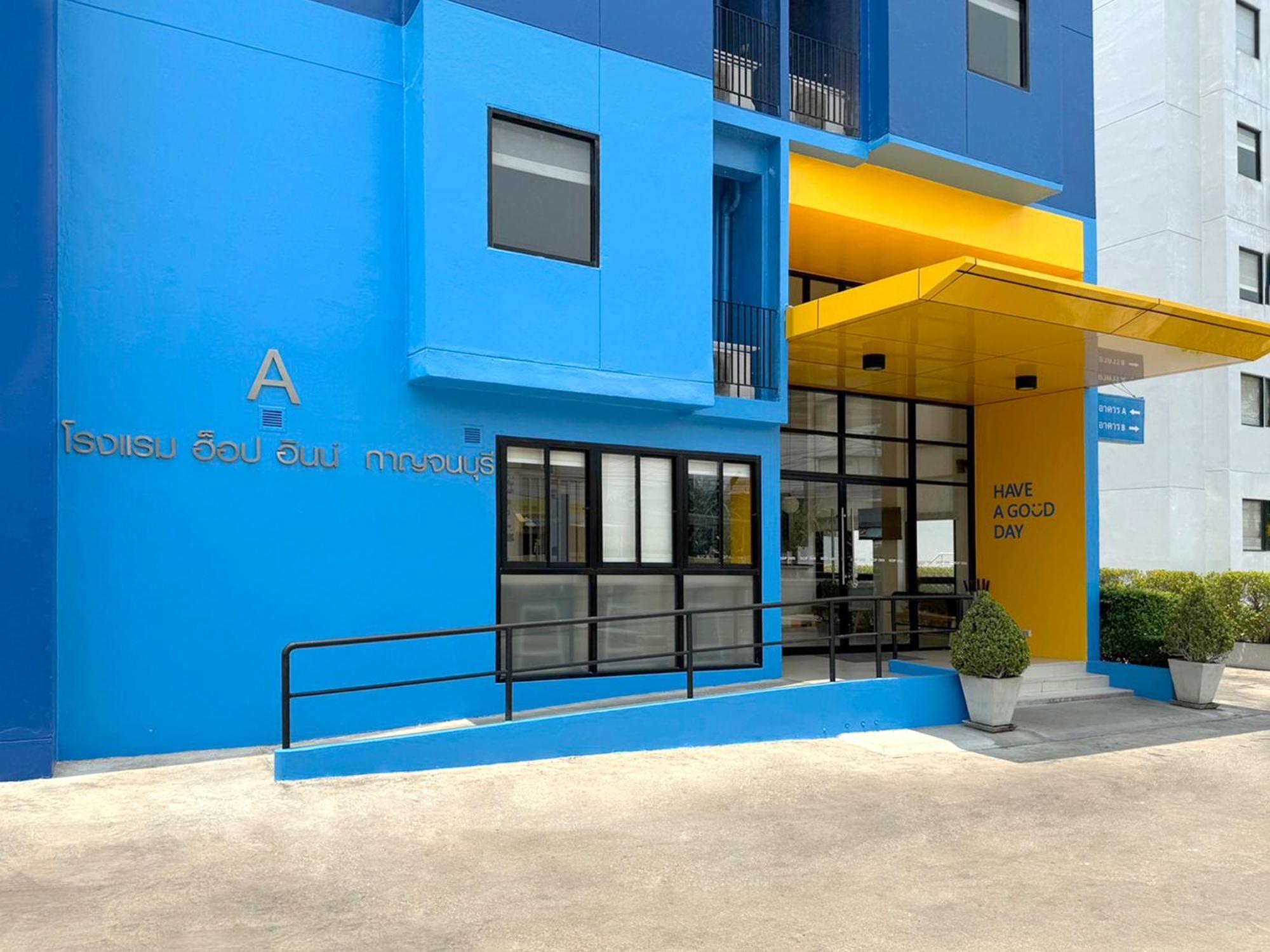 Hop Inn Kanchanaburi Building A Exterior photo